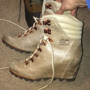Sorel boots size 7